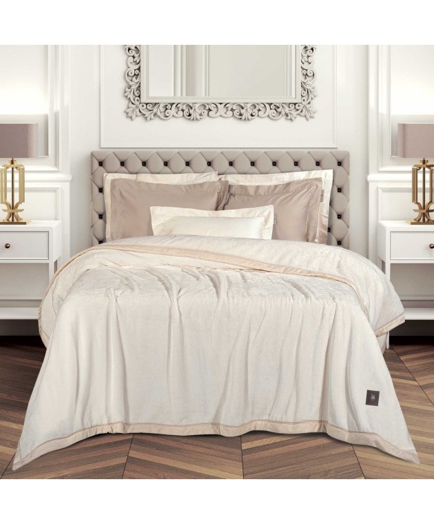 GREENWICH POLO CLUB ΚΟΥΒΕΡΤΑ VELOUR KING ESSENTIAL 3974 ROYAL WHITE 240Χ250 Κουβέρτες Βελουτέ King Size