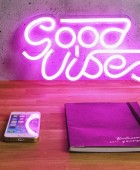ΦΩΤΙΣΤΙΚΆ ΜΠΑΤΑΡΊΑΣ & ΗΛΙΑΚΆ LAMPE TUBE LED GOOD VIBES USB M8 LA10471