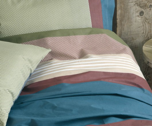 Σεντόνια Μονά