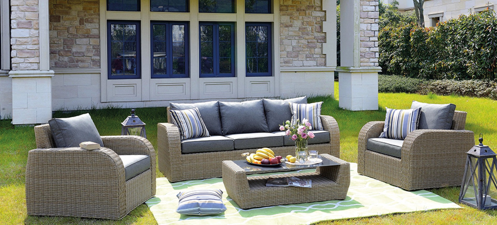 Έπιπλα Κήπου & Βεράντας 