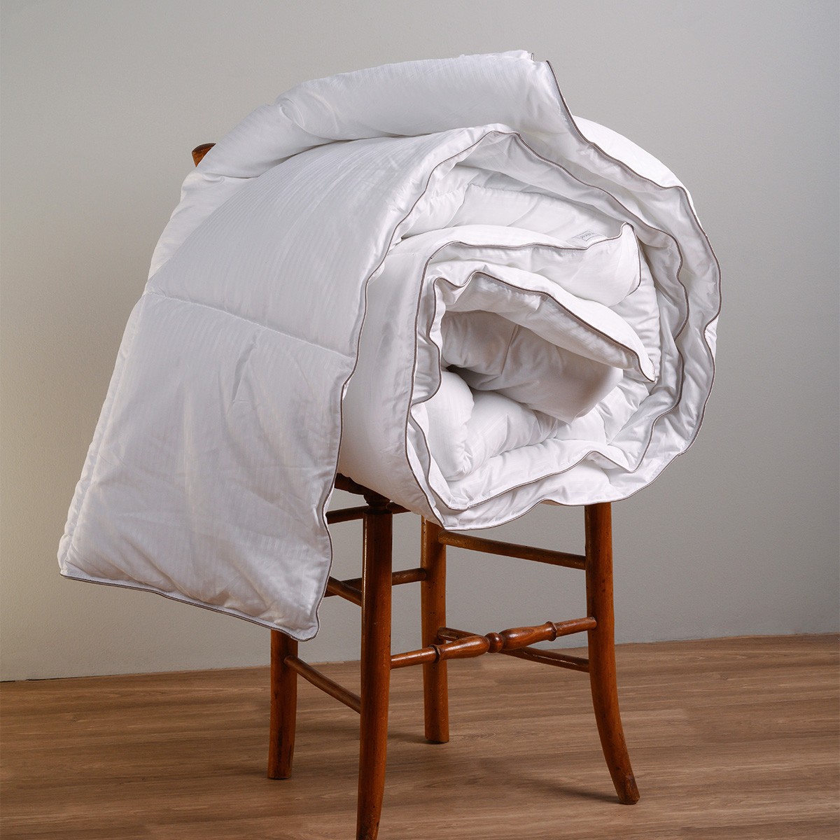 Παπλωμα 220χ240 microfiber 200 gsm