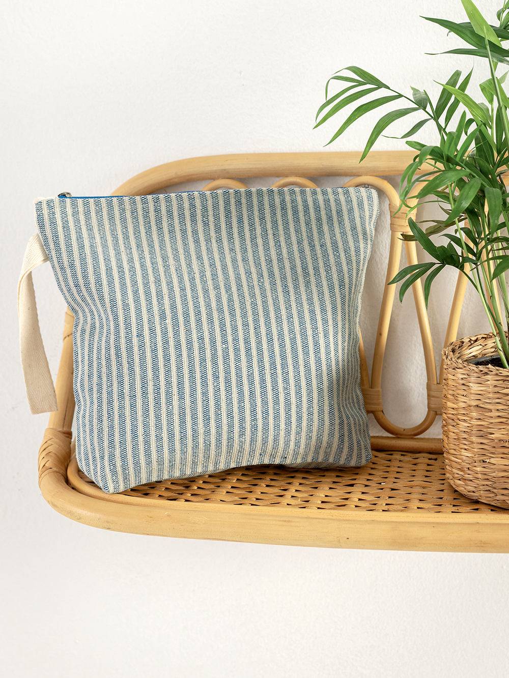 Νεσεσέρ Θαλάσσης Beach Collection POUCH BLUE 31x20x6