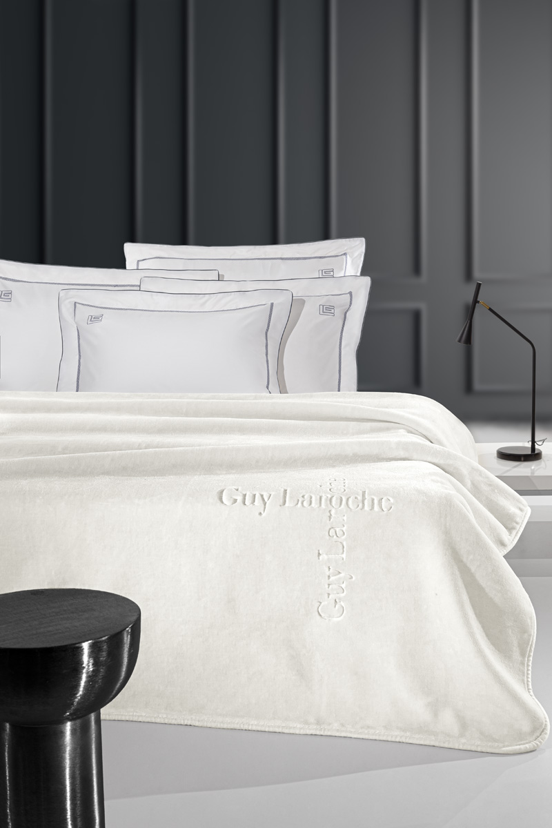 Κουβέρτα Logo Ivory 160X220